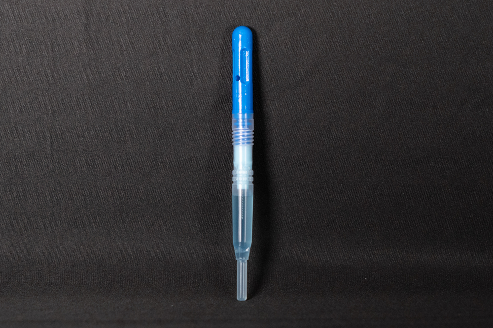 Feces sampling container for gut microbiota analysis with preservative solution (brush type)
